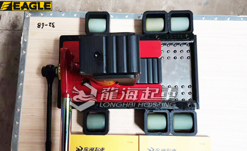 EAGLE JACK FR-TL帶滑動(dòng)輪爪式千斤頂實(shí)物圖二